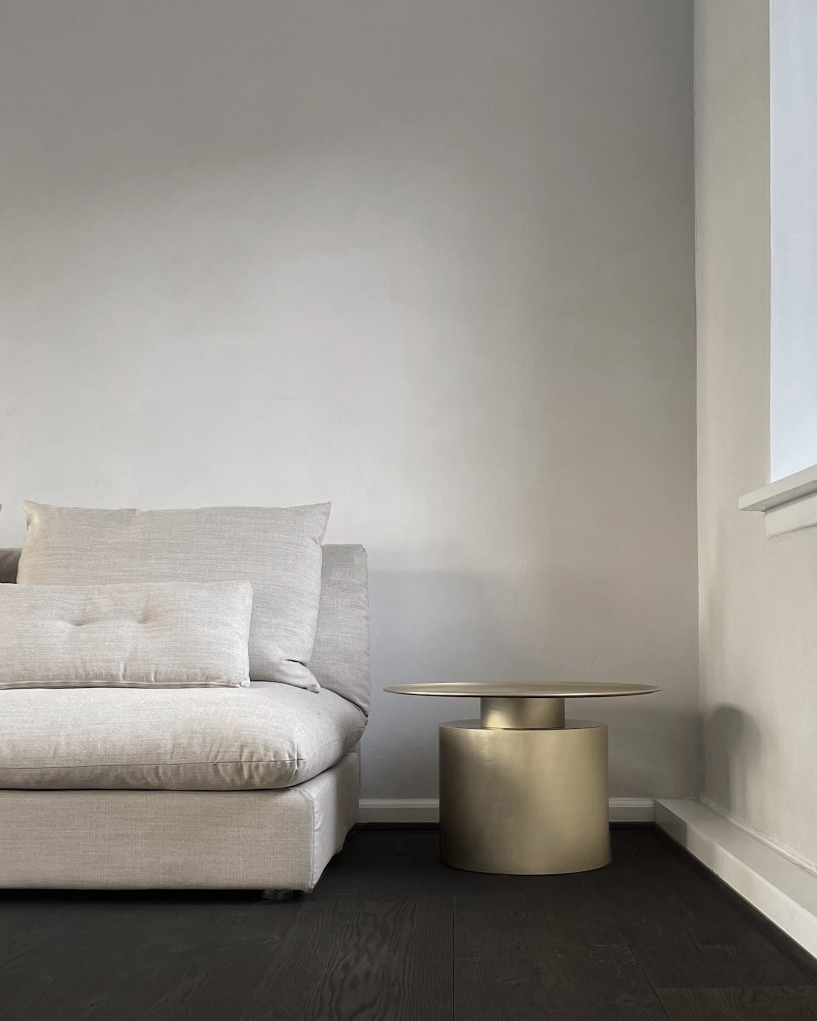 101 Copenhagen - Pillar Table, Low - Brass - Coffee or Side Table