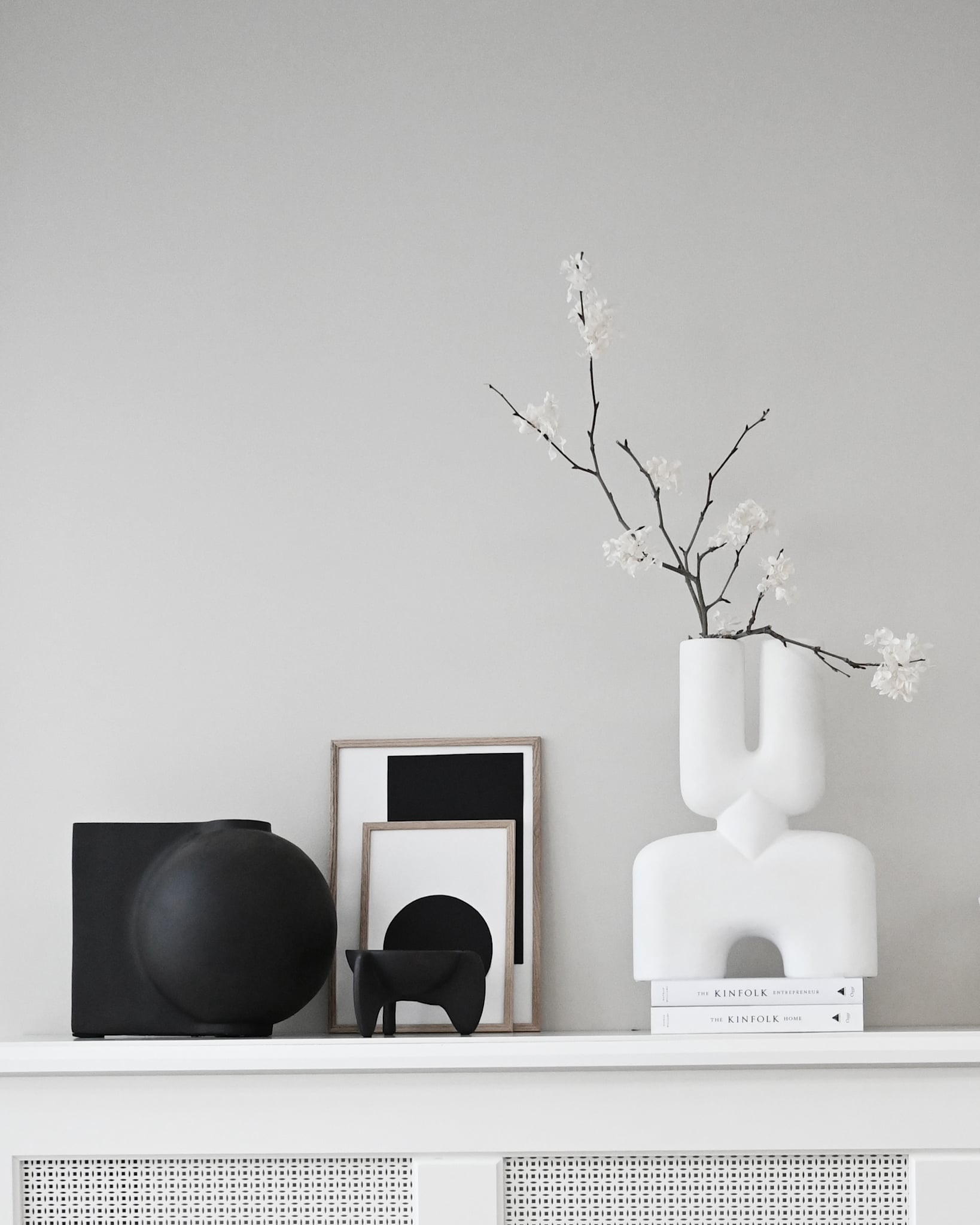 101 Copenhagen - Offset Vase, Mini - Coffee - Vase