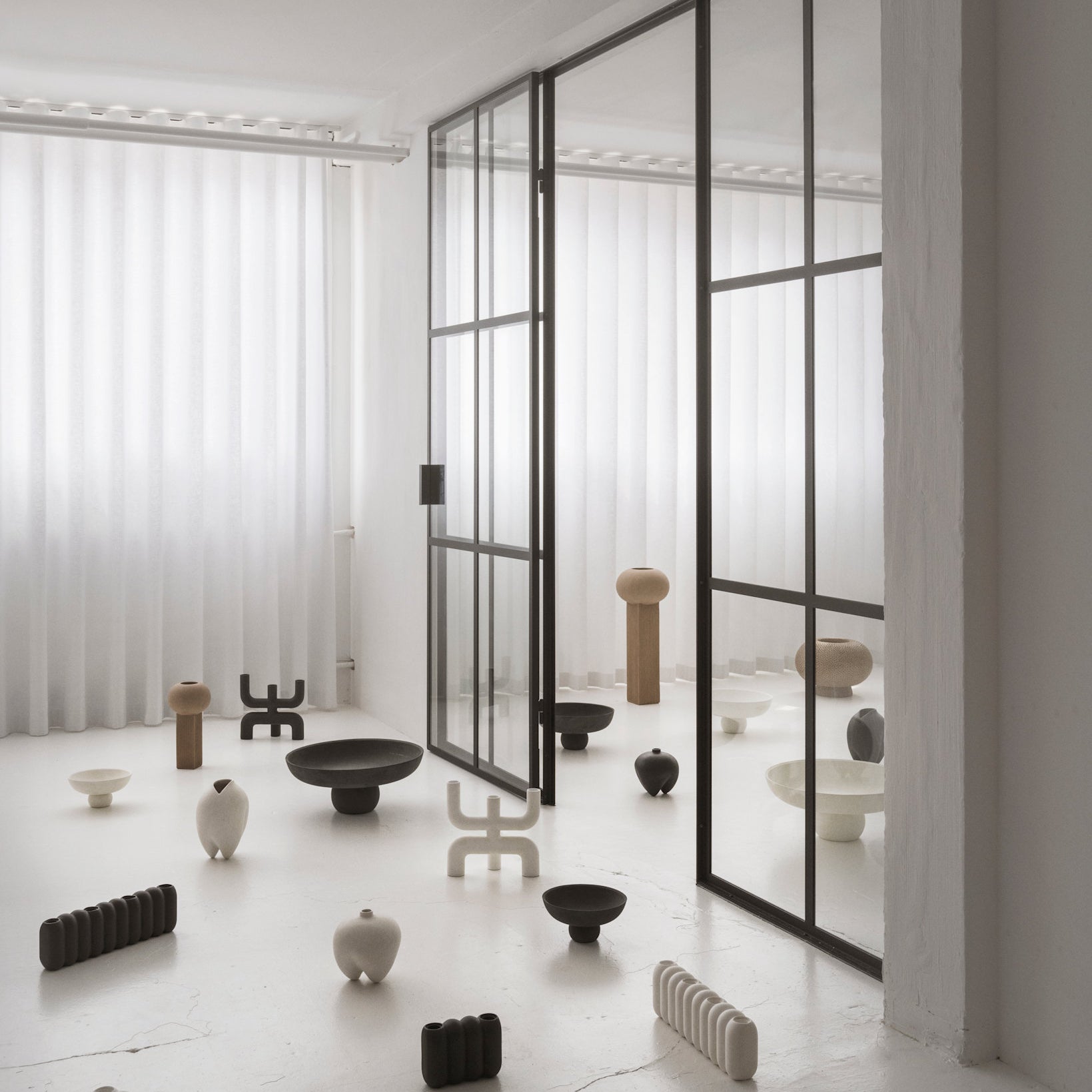 101 Copenhagen - Baburu Bowl, Medio - Black - Ceramic bowl