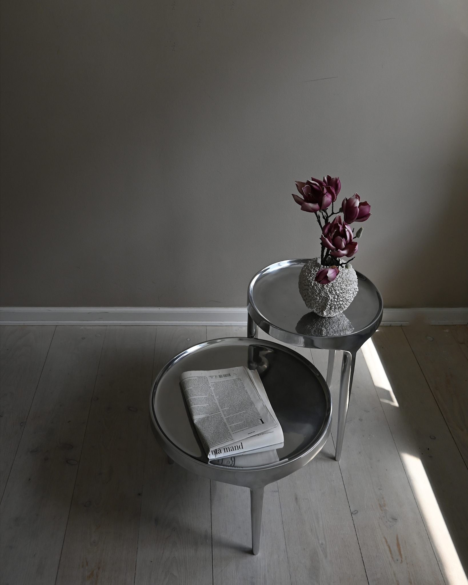 101 Copenhagen - Phantom Table, Tall - Chrome - Coffee or Side Table