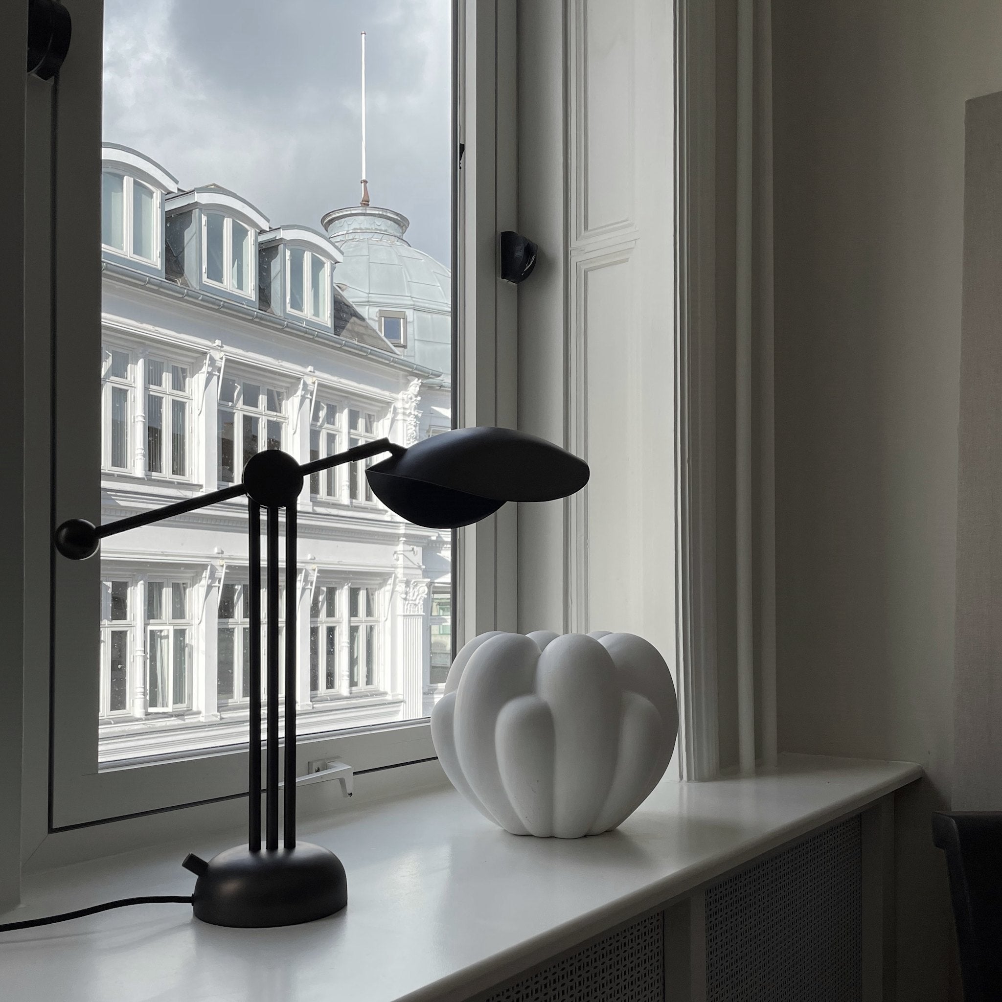 101 Copenhagen - Bloom Vase, Mini - Bone White - Vase