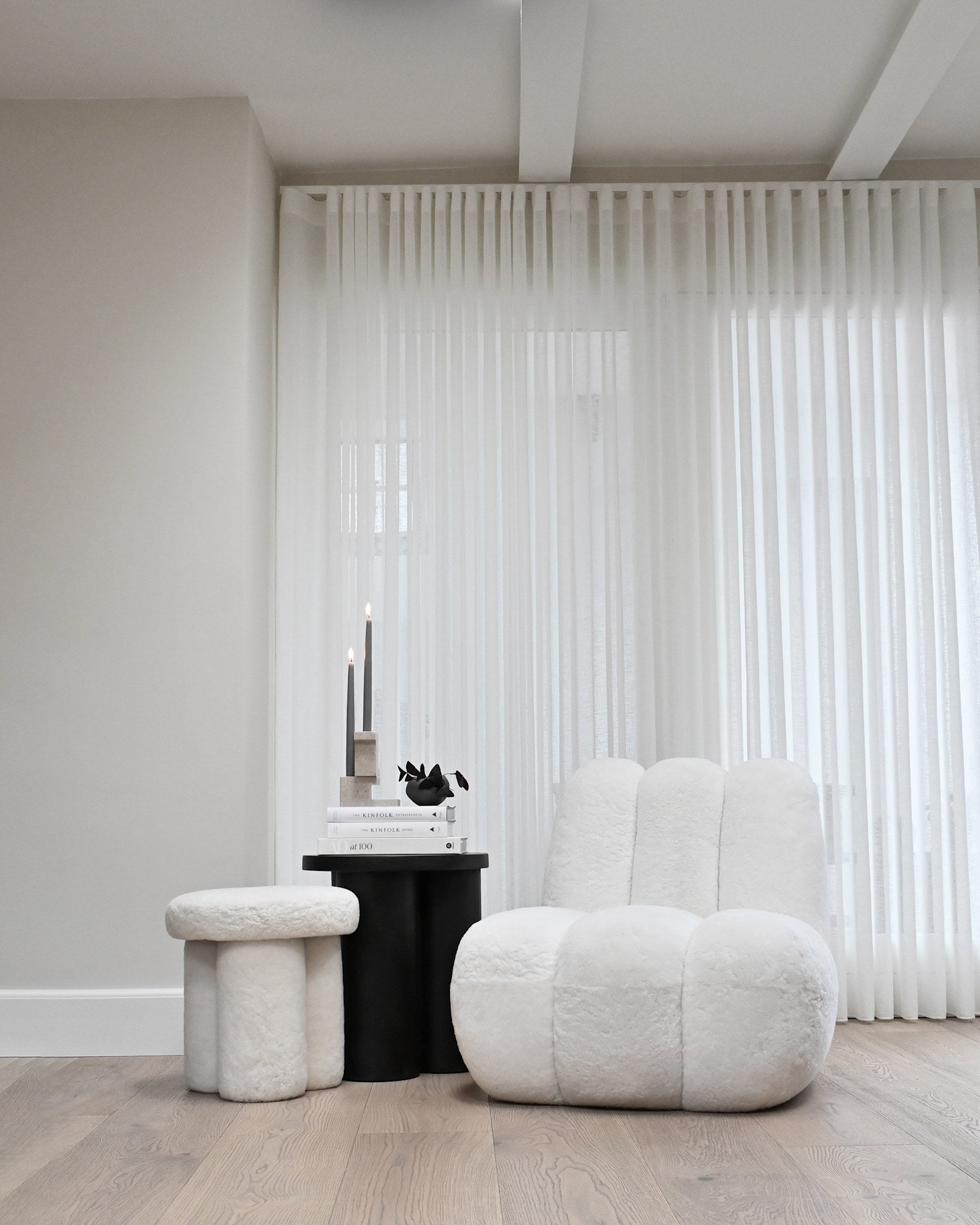 101 Copenhagen - Toe Chair - White (Sheepskin) - Lounge Chair