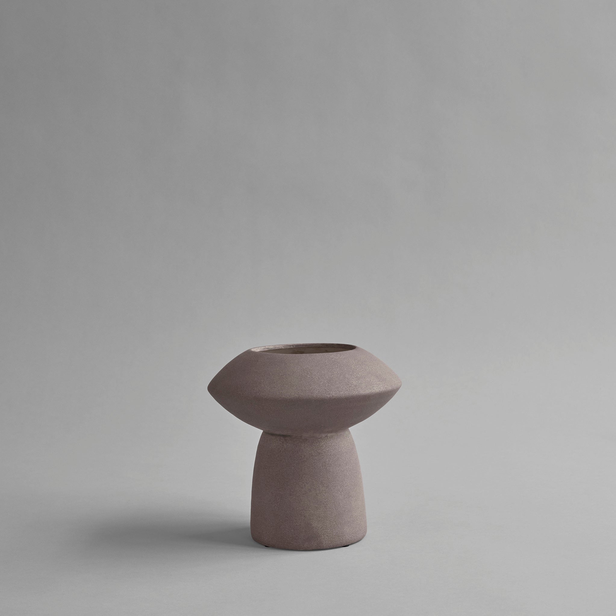 101 Copenhagen - Sphere Vase Fat - Taupe - Archive