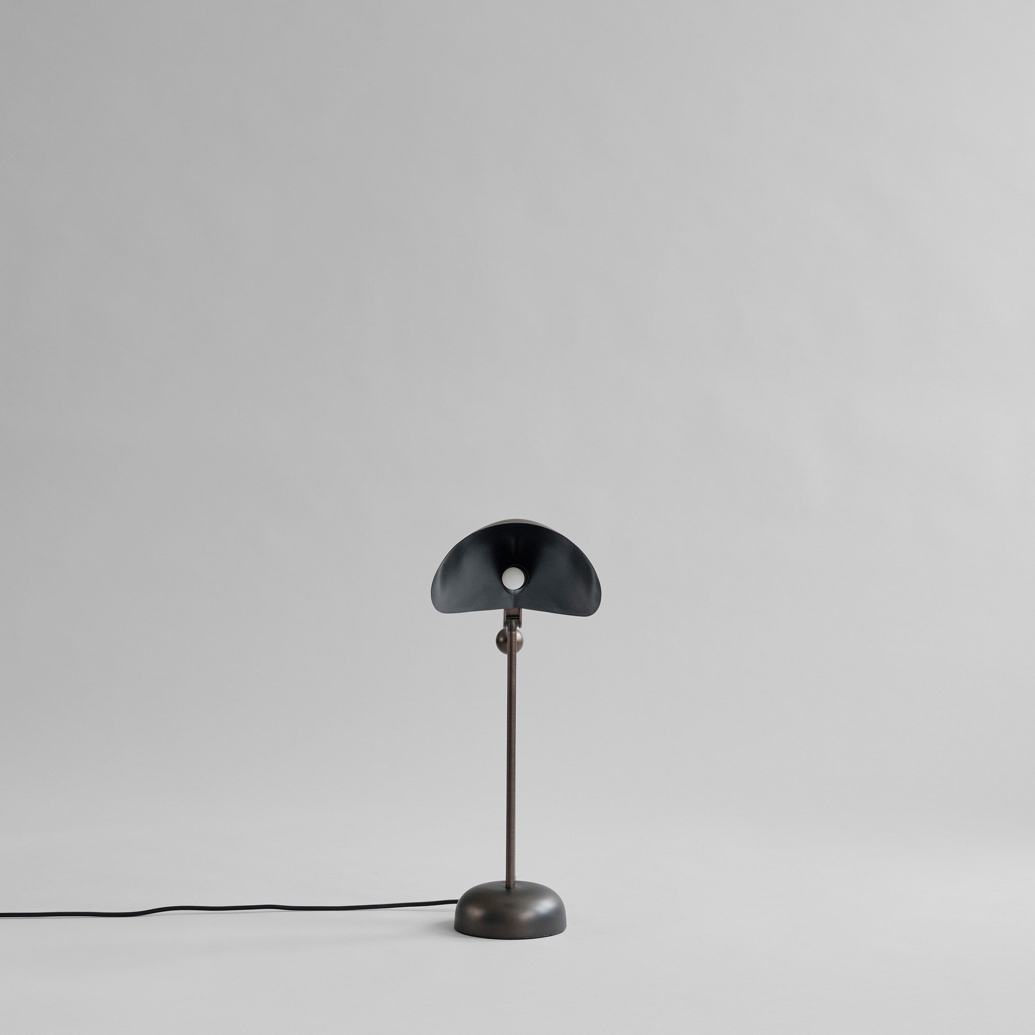101 Copenhagen - Stingray Table Lamp - Bronze - Table Lamp