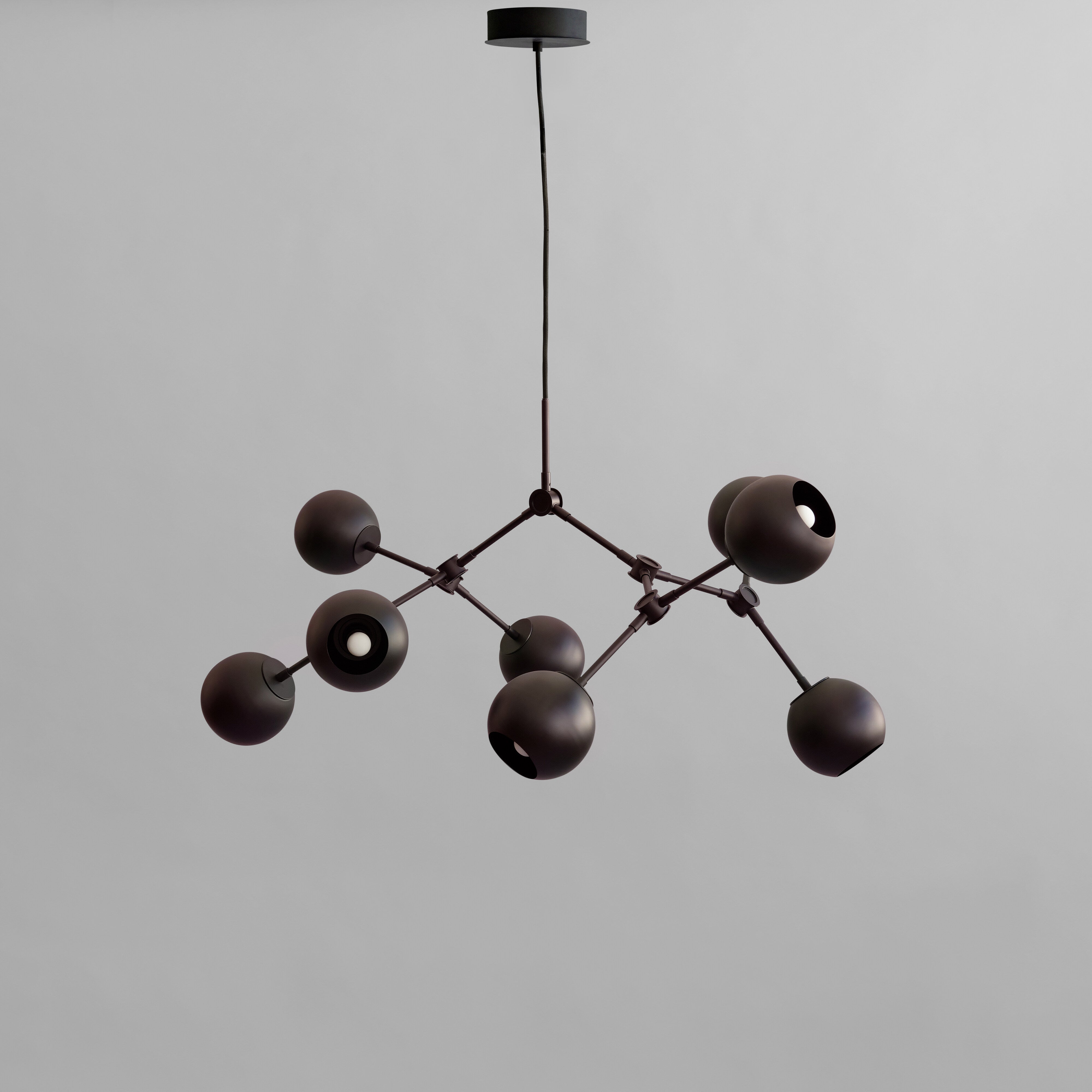 101 Copenhagen - Drop Chandelier Globe, Mini - Burned Black (5m) - Chandelier