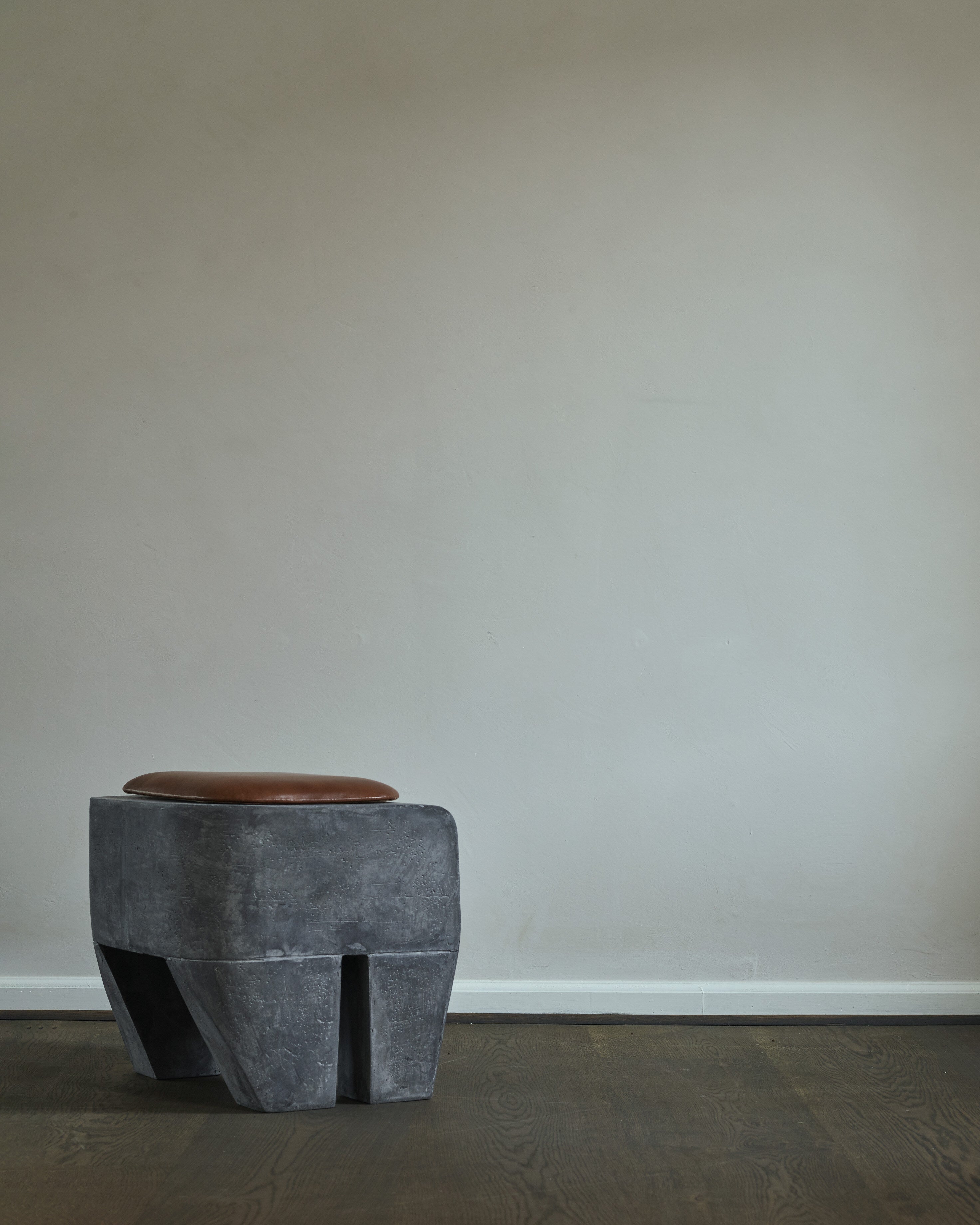 101 Copenhagen - Sculpt Stool - Concrete - Stool