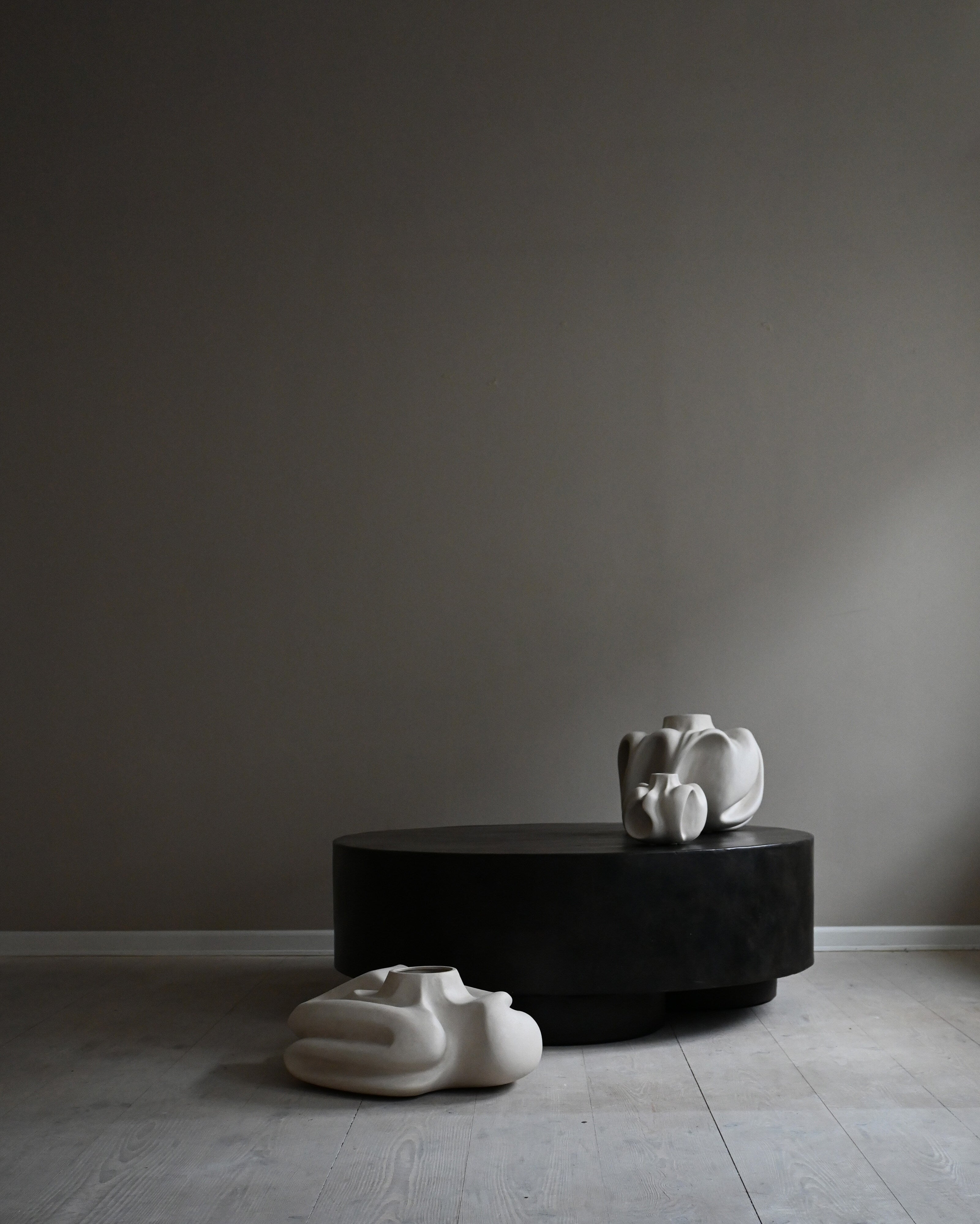 101 Copenhagen - Big Foot Coffee Table, Big - Coffee - Coffee Table