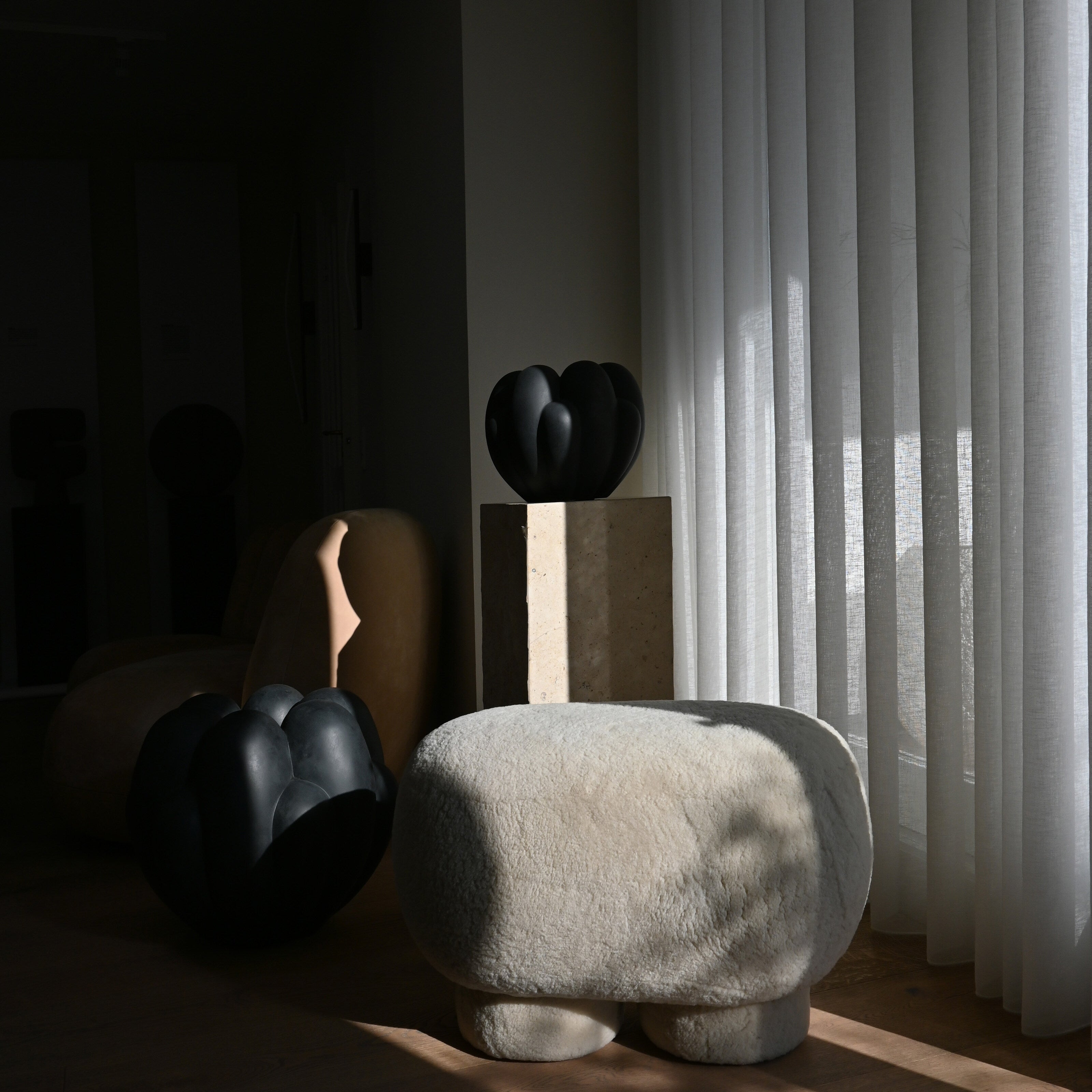 101 Copenhagen - Big Foot Bench, Petit  - Sandshell - Bench