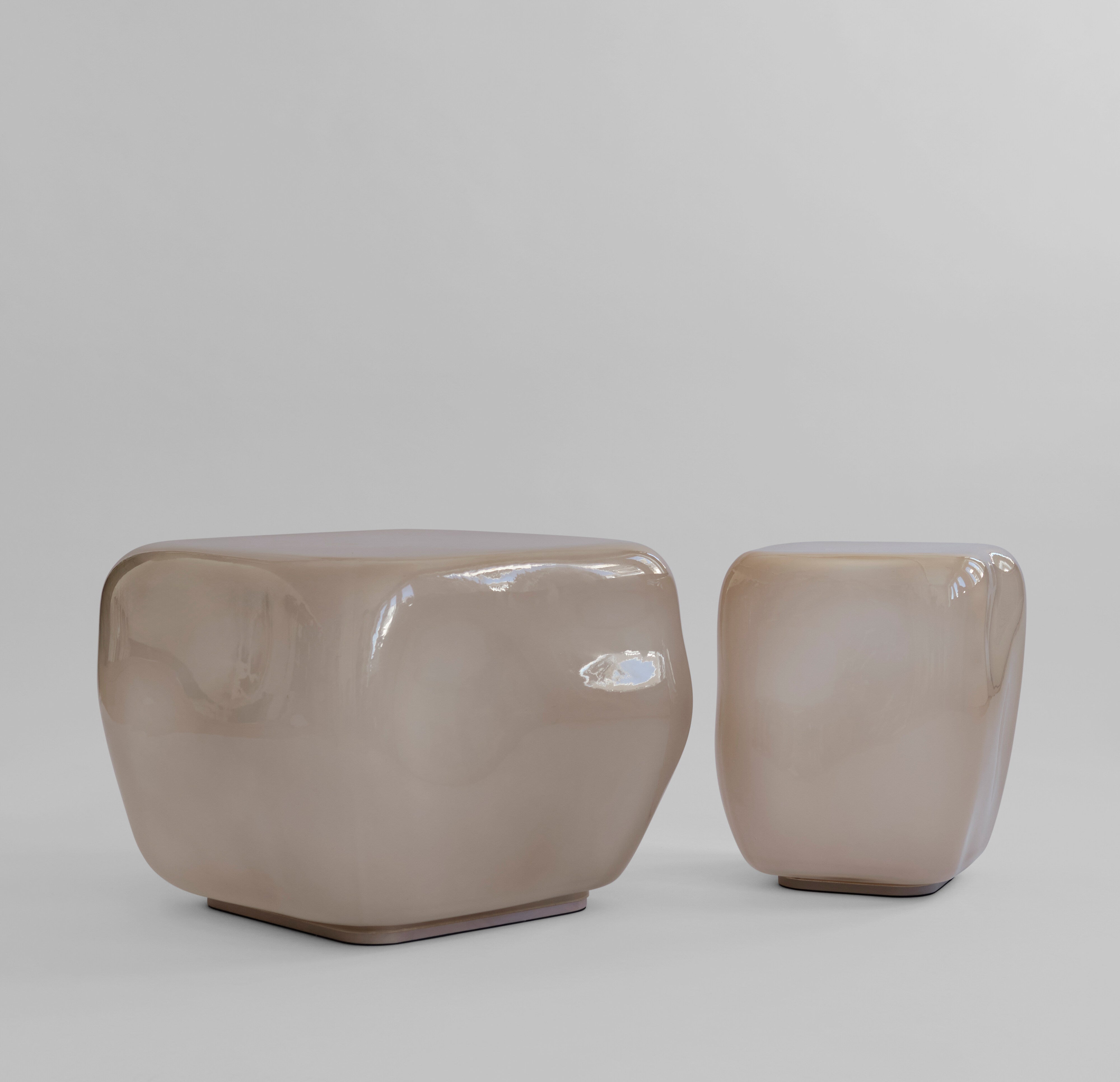 101 Copenhagen - Ishi Coffee Tables, Medio - Smoked Desert - Coffee Table