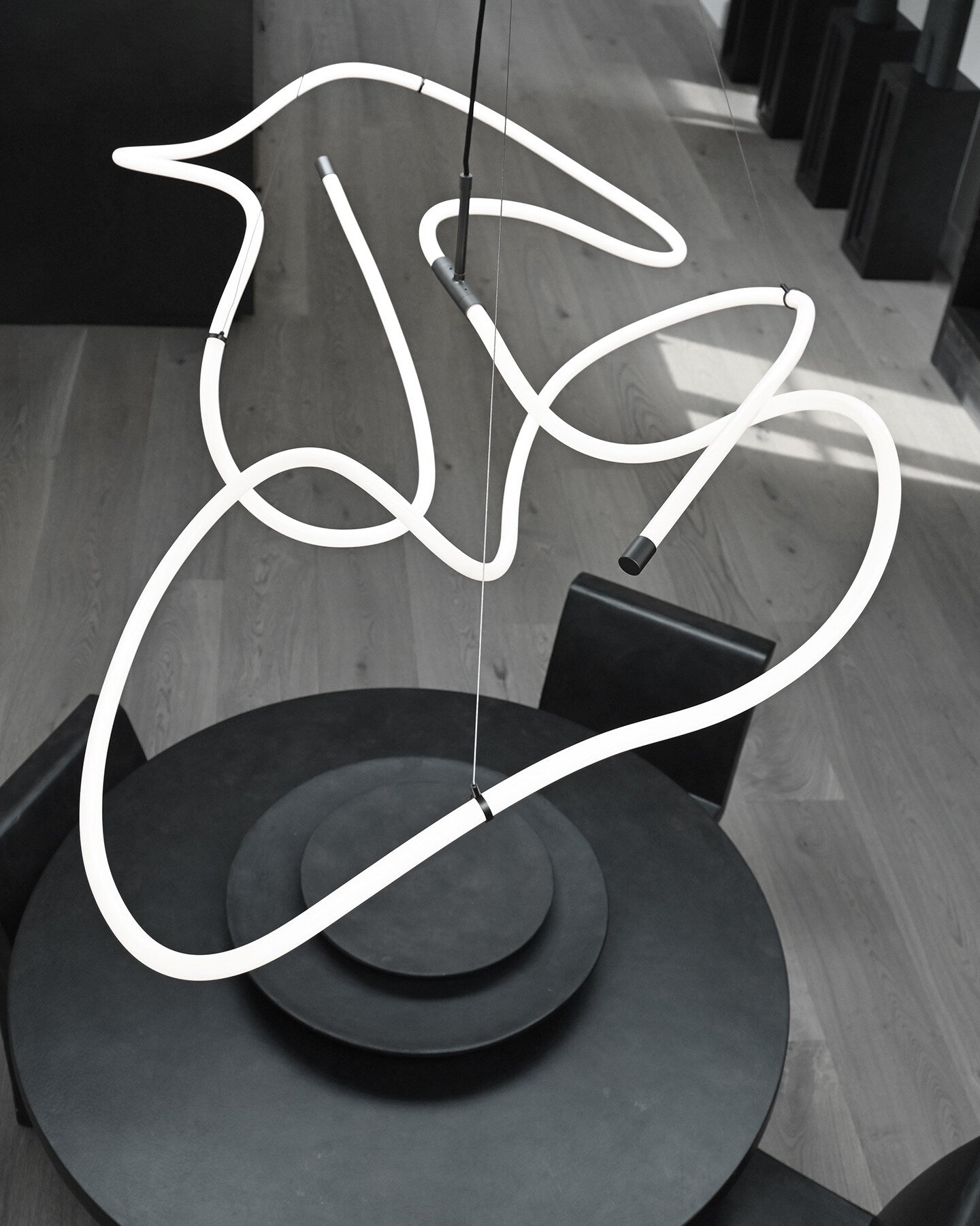 101 Copenhagen - Ghost Chandelier, Big - Neon - Chandelier