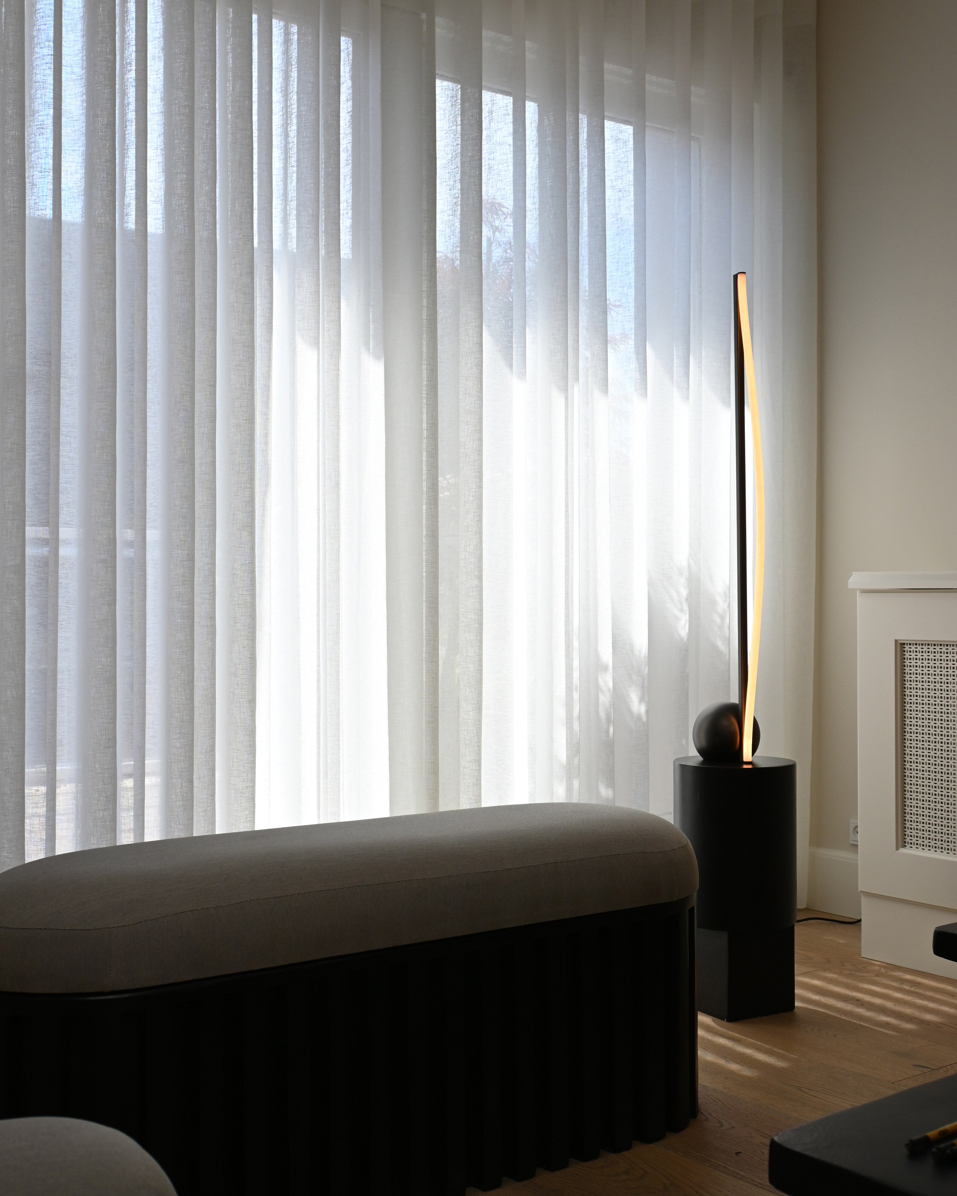 101 Copenhagen - Bow Floor Lamp - Bronze - Floor Lamp