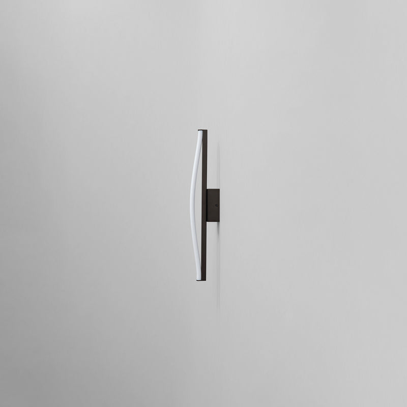 101 Copenhagen - Bow Wall Lamp, Mini - Bronze - Wall Lamp