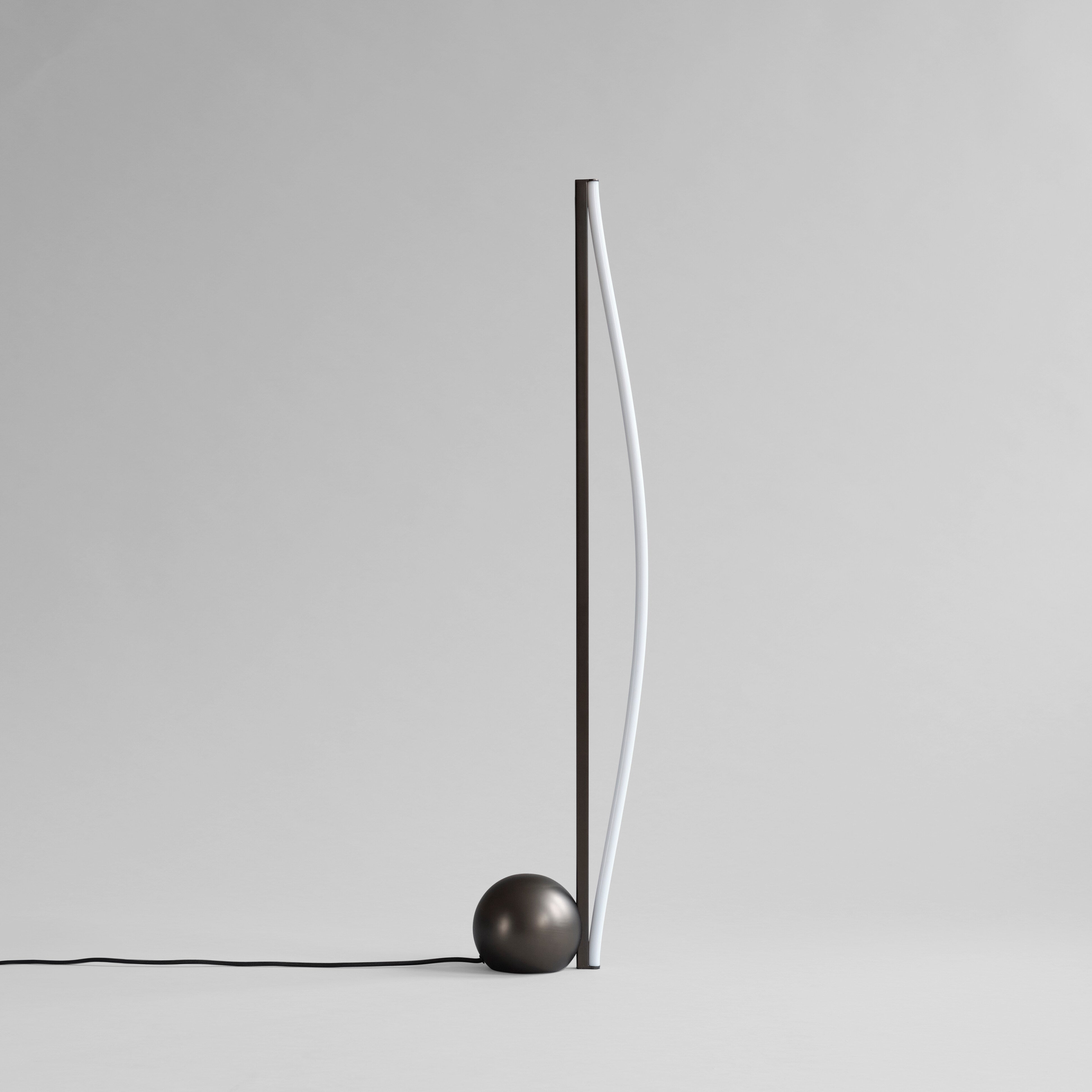 101 Copenhagen - Bow Floor Lamp - Bronze - Floor Lamp
