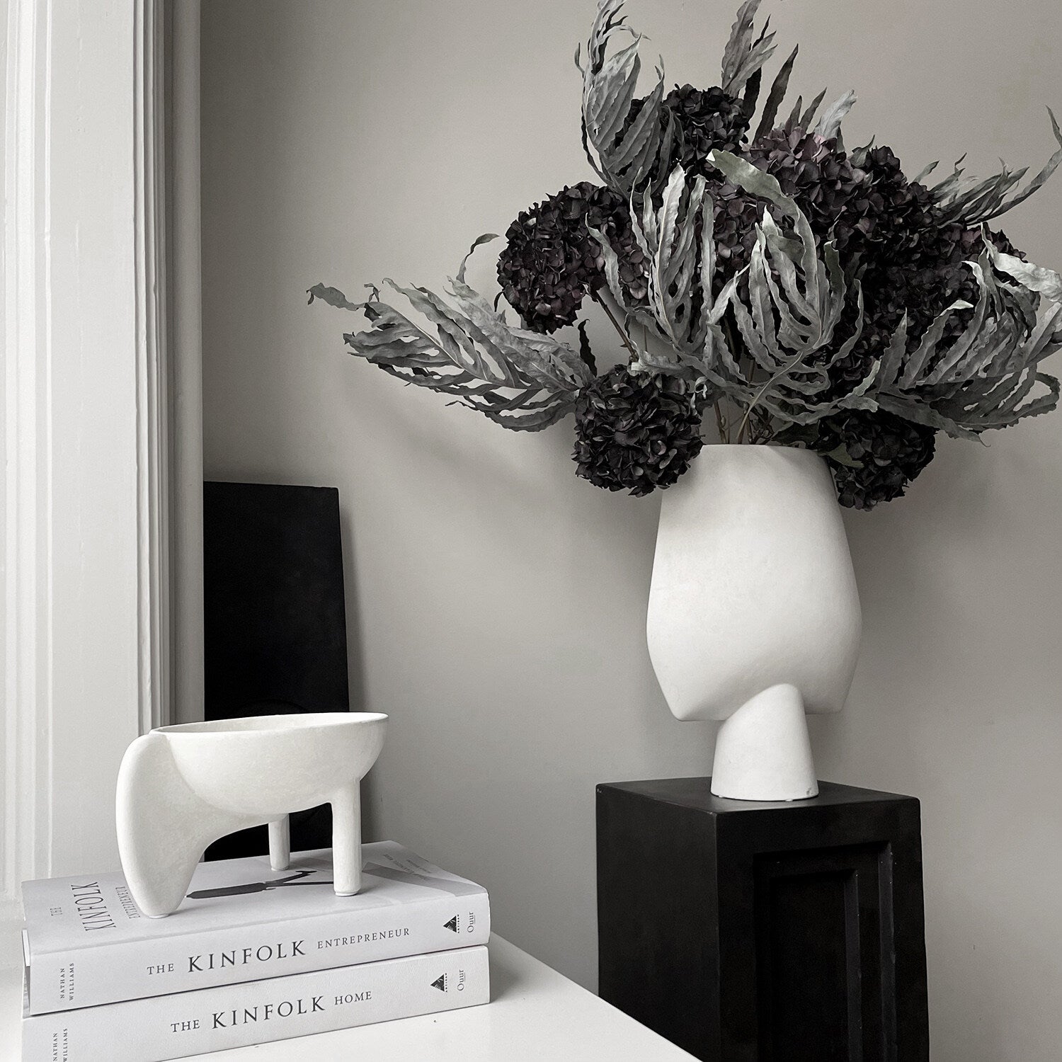 101 Copenhagen - Sphere Vase Square, Big - Bone White - Vase