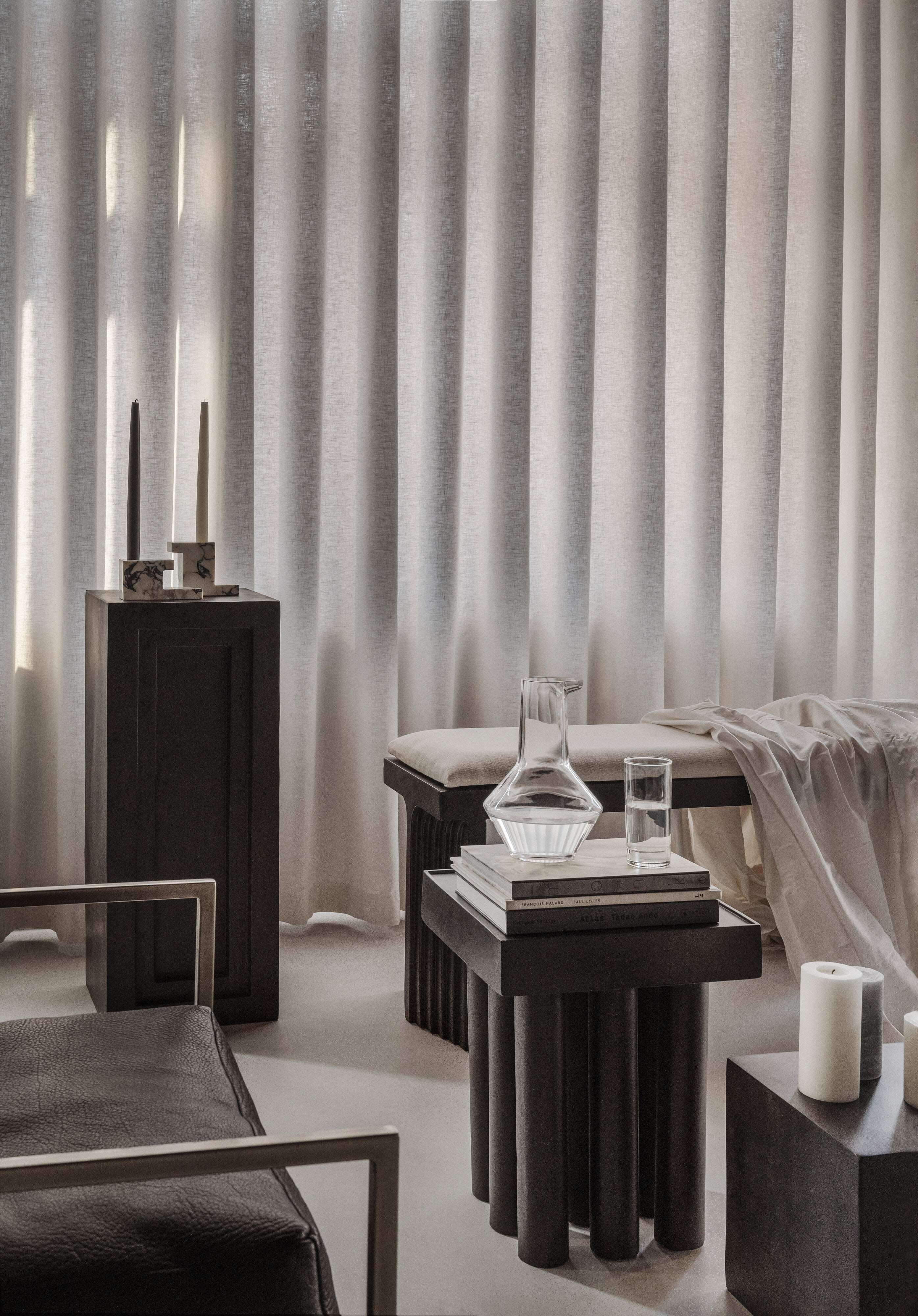 101 Copenhagen - Brick Candle Holder, Low - Calacatta - Candle Holder