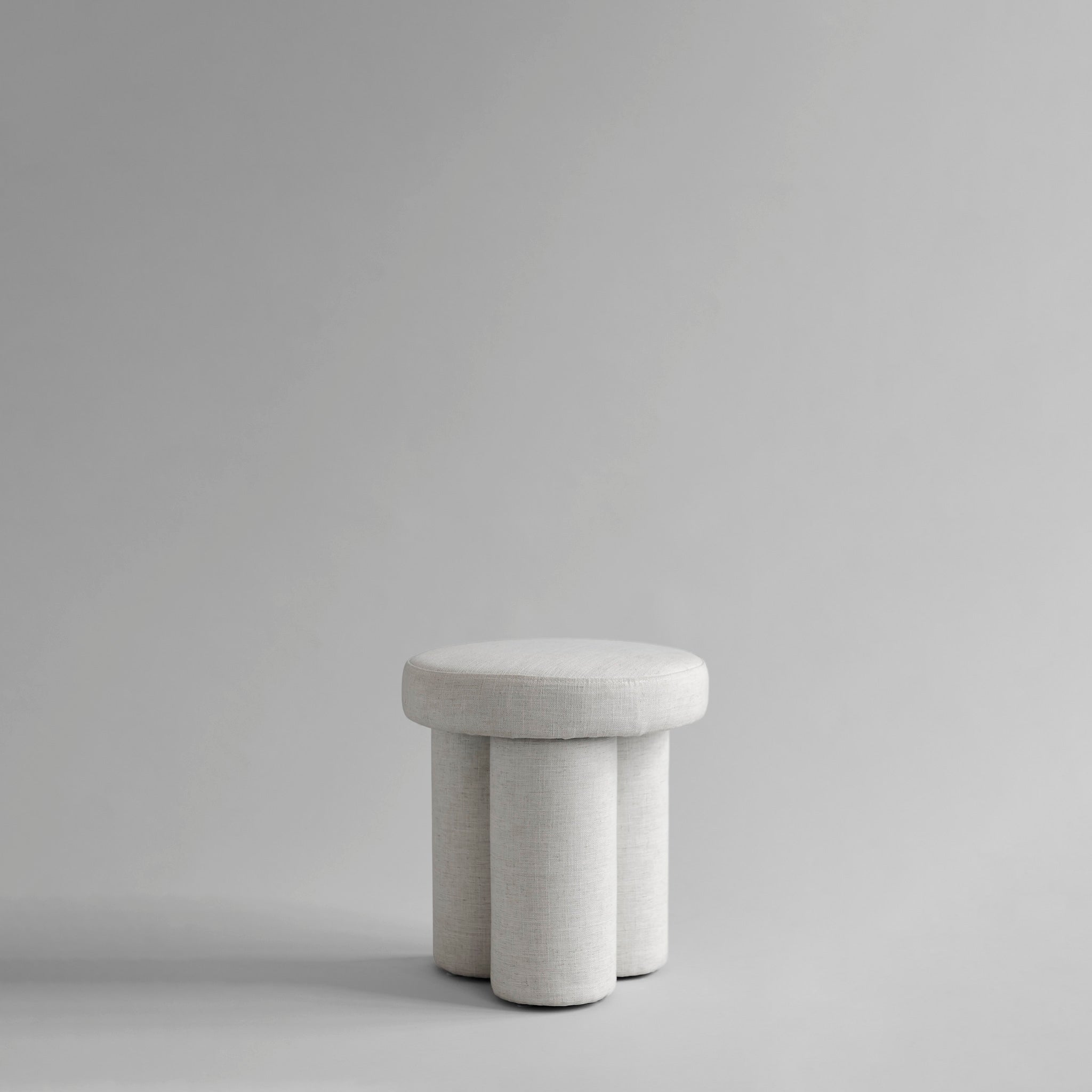 101 Copenhagen - Big Foot Stool - Chalk White (Linen) - Stool