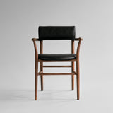 Nama Dining Chair, Armrest Classic Brown Oak - Aniline Leather Black