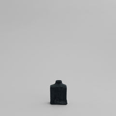 101 Copenhagen - Shin Vase, Mini - Carved Dark Green - Vase