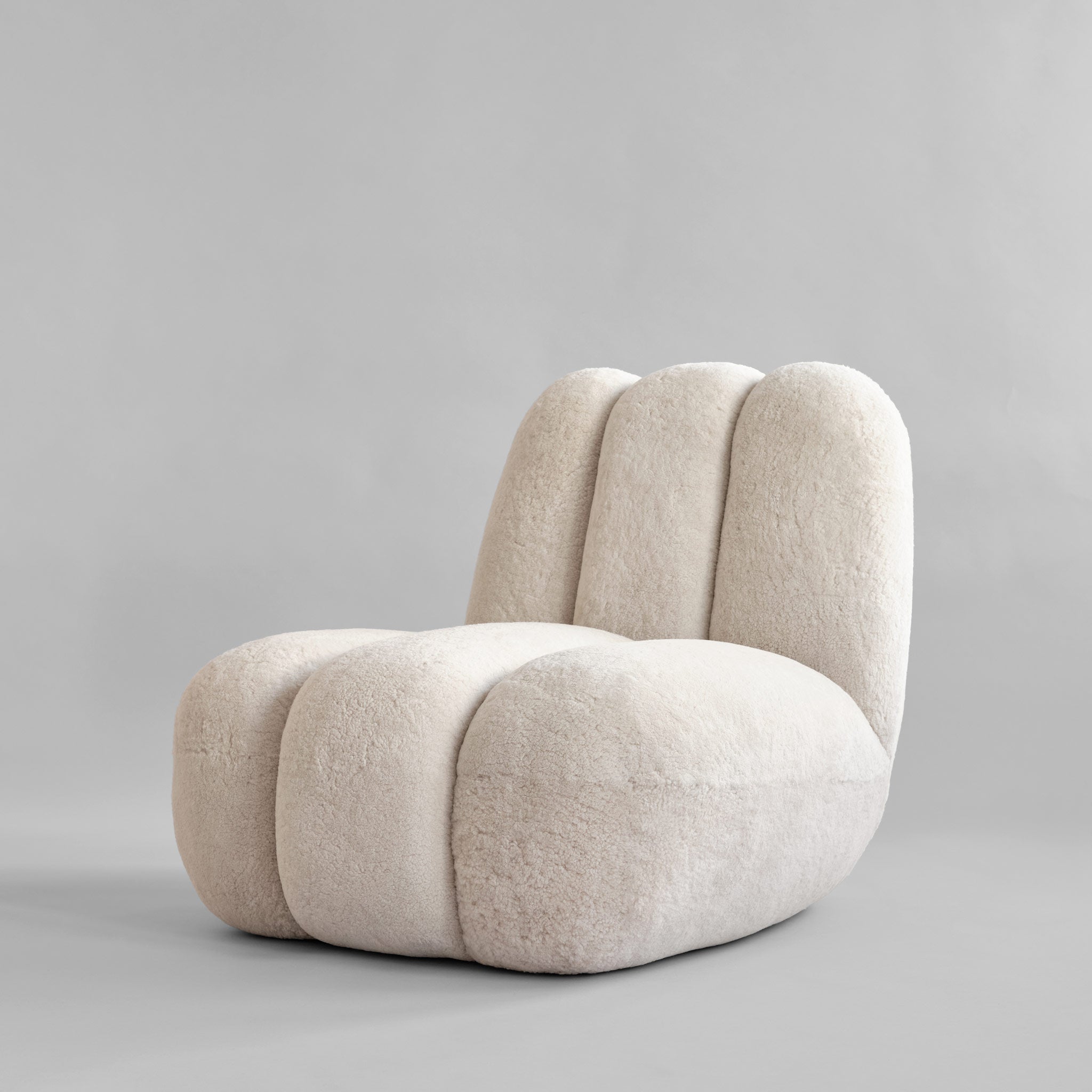 101 Copenhagen Toe Chair - Sandshell Sheepskin side front