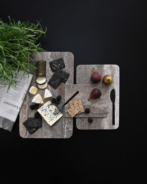 enkei trays with cheese, figs and crackers with Kogei cutlery