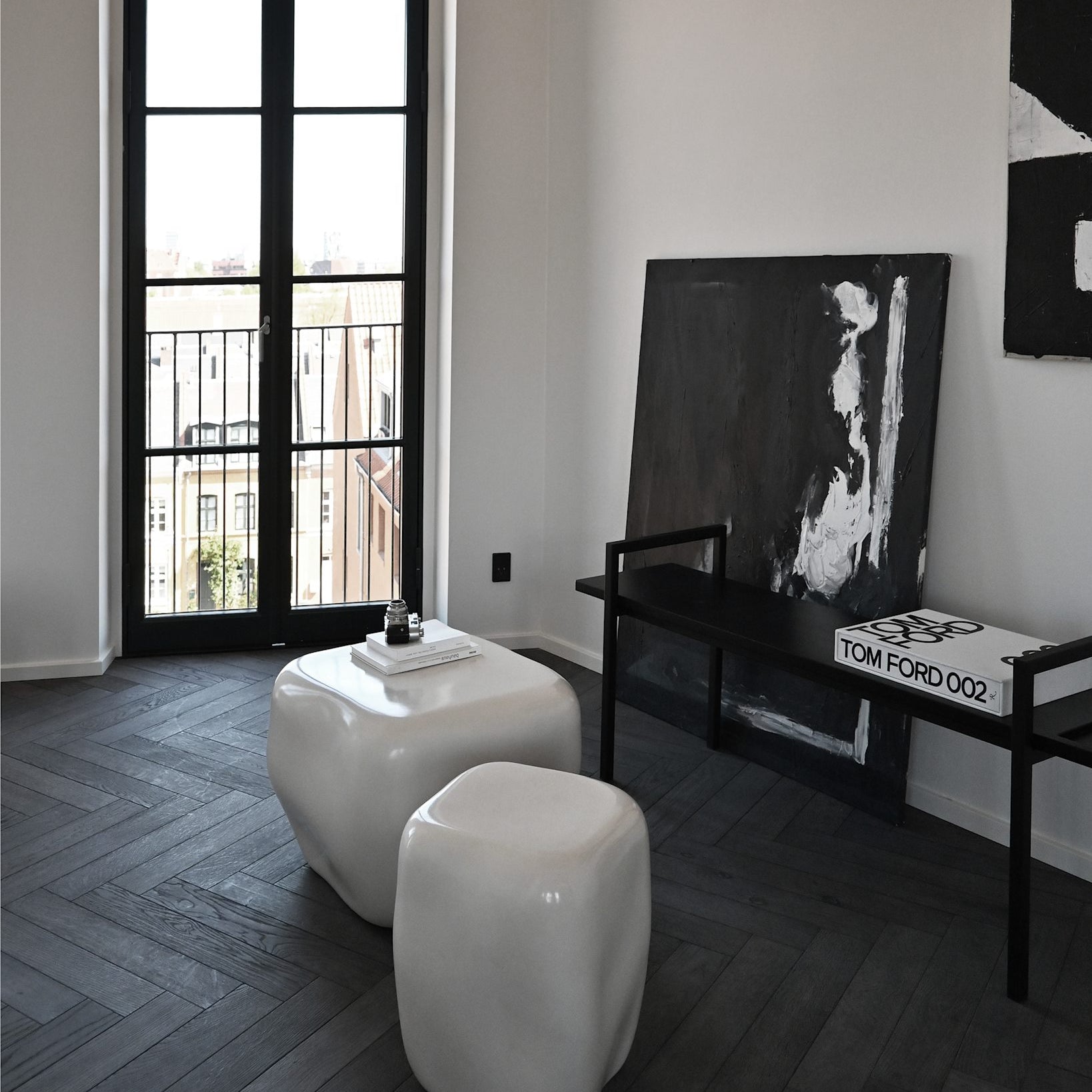 101 Copenhagen - Ishi Coffee Table, Medio - High Glaze Birch - Coffee or Side Table