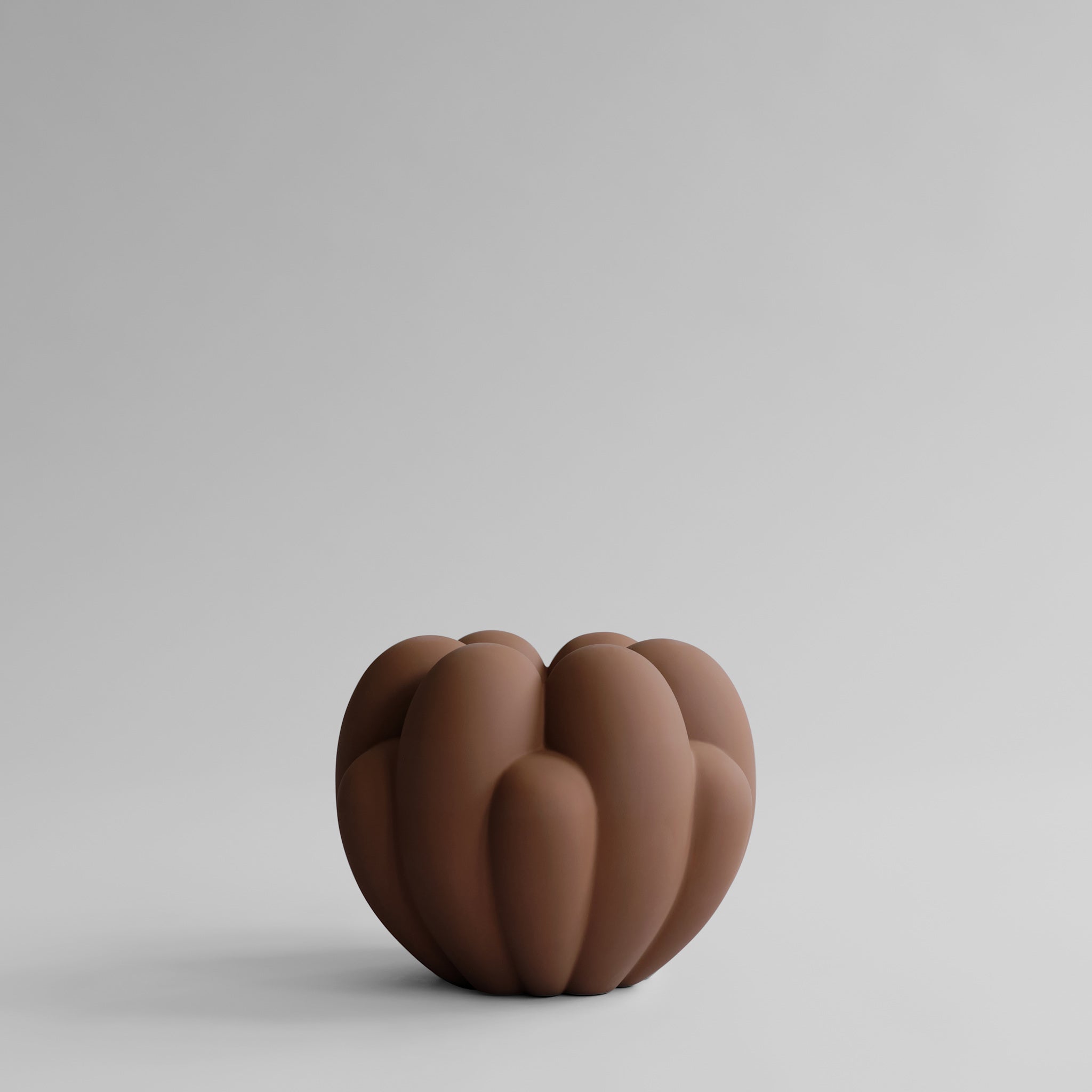 101 Copenhagen - Bloom Vase, Mini - Almond - Vase